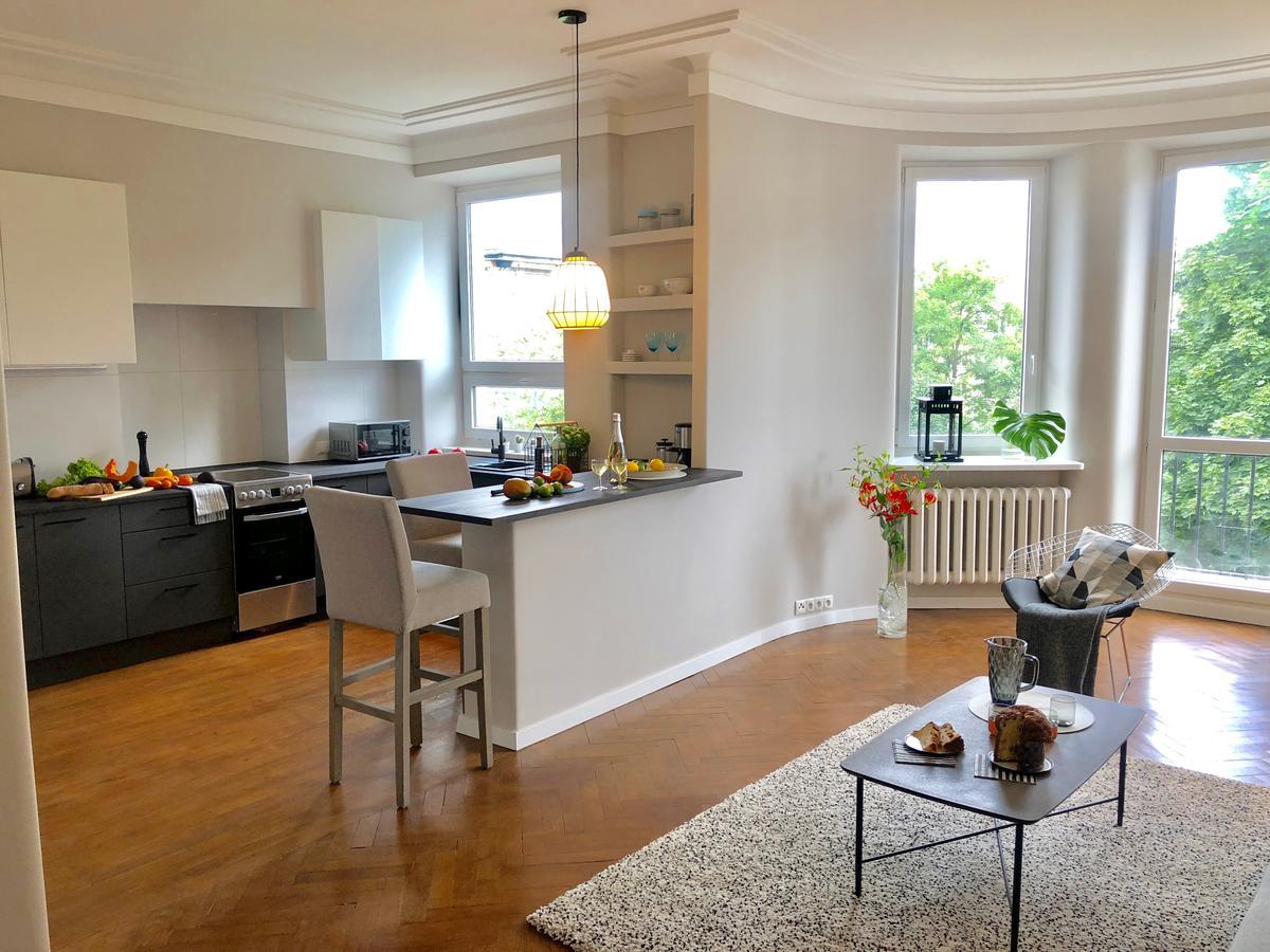 Classic Apartment In Варшава Экстерьер фото